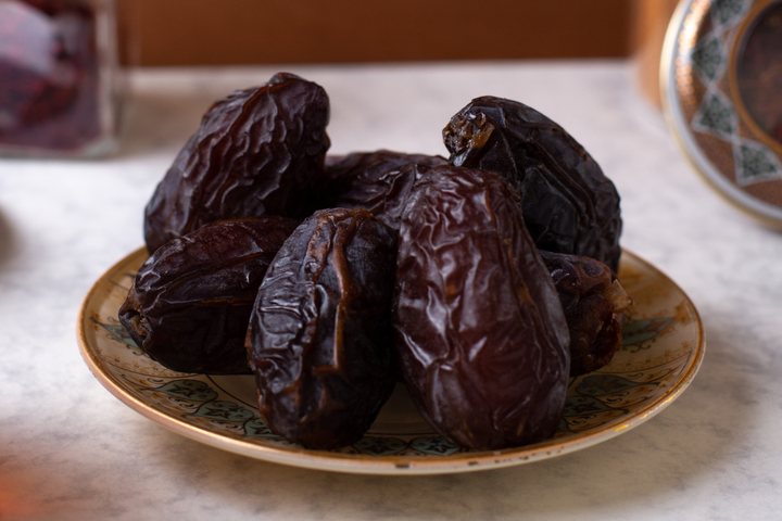 Low-Glycemic Snacks: How to Boost Energy Without Sugar Crashes